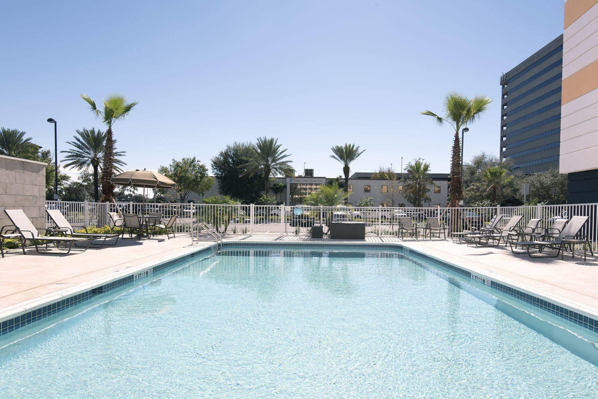 Fairfield Inn & Suites By Marriott Tampa Westshore/Airport Екстериор снимка
